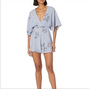 Blue, floral romper - Astr the label